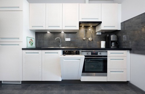 Lukecin Apartamento | Paraiso Apartments by Renters