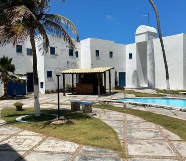 Aracati Apartamento | Paraiso frente ao mar, réplica de uma vila grega!