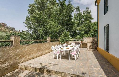 Cuevas del Becerro Casa | Paraje El Saltadero