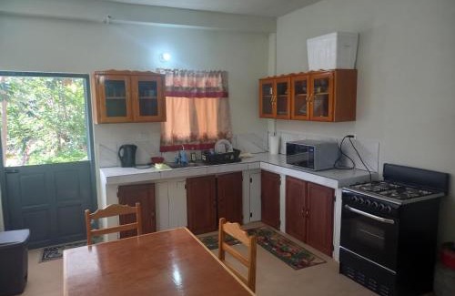 Mason Hall Apartamento | Parakeet Hideaway