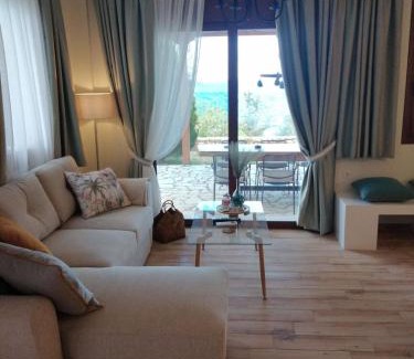 Astros Apartamento | Paralio Astros Beachfront Suites