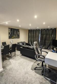 Swindon Apartamento | Paramount city view