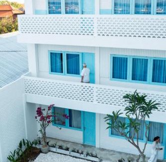 Tanjungbenoa Hotel | Paras Paros Marina Lodge