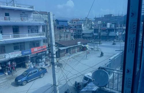 Gaighat Hotel | Paras Restaurant and Lodge