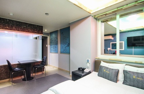 Tongjung Hotel | Yangsan Mulgeum B