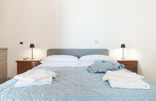 Pra' Apartamento | Parcheggio Gratis - 10min Aeroporto - Vista Mare