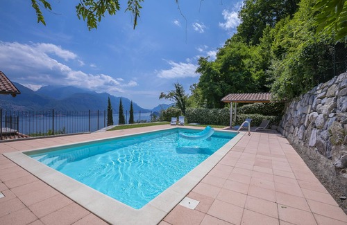 Menaggio Apartamento | Parco dei Cervi Terrazzo