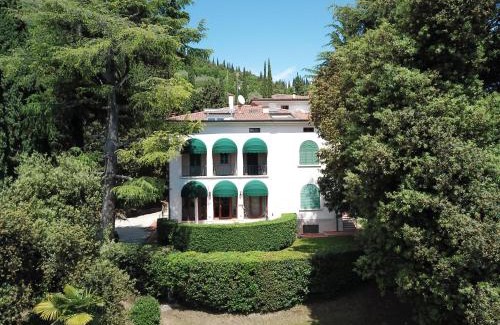 Corno Apartamento | Parco Villa San Vigilio