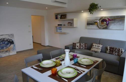 Valmadrera Apartamento | PARE BAY - Como Lake Holiday Apartment - Amazing Lake View