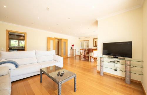 Parede Apartamento | Parede Villa By Hosty