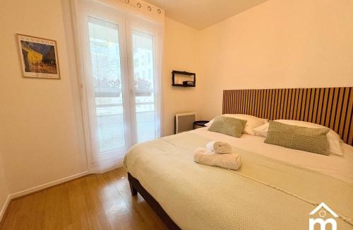 Charenton-le-Pont Apartamento | Paris Bercy with car park by Melvane