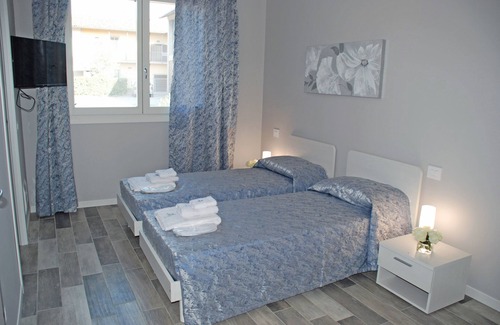 Azzano San Paolo Casa | Habitación Paris - Bonne Nuit