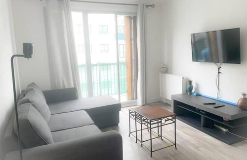Saint-Fargeau Apartamento | Paris : Charmant 2 Pièces Idéalement Placé