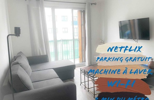 Saint-Fargeau Apartamento | Paris : Charmant 2 Pièces Idéalement Placé