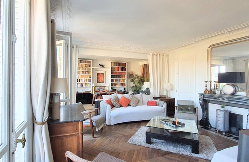 Paris City Center Apartamento | Paris Chatelet, Modular Hausmannian Large Apartment.Big modular Flat