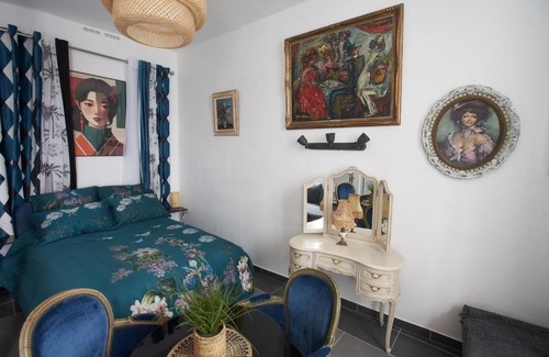 Combat Apartamento | Paris est merveilleux - Buttes-Chaumont