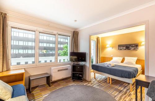 Issy-les-Moulineaux Apartamento | Paris Expo Apart Hotel - Porte de Versailles - 2R & Parking