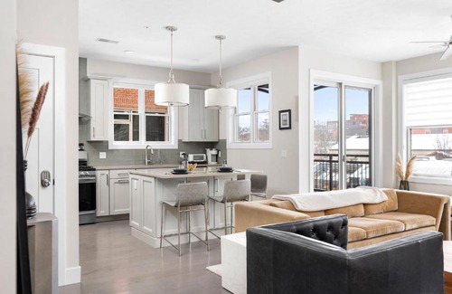 Traverse City Casa | Park 202 Downtown in the Heart of Traverse City