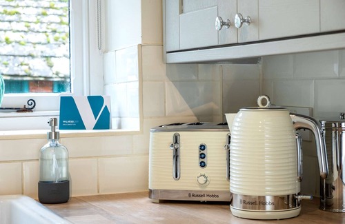 Glaston Casa | Park Cottage Summary: