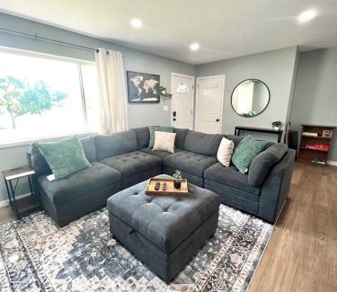 Pocatello Casa | Park Home- Parkside Haven for Families & Pets