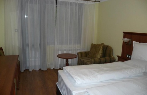 Kotel Complejo | Park Hotel Izvorite