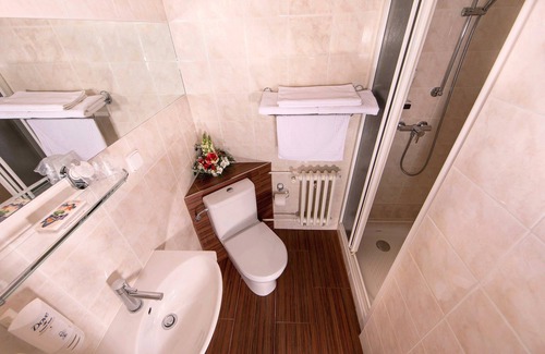 Pruhonice Hotel | Park Hotel Pruhonice