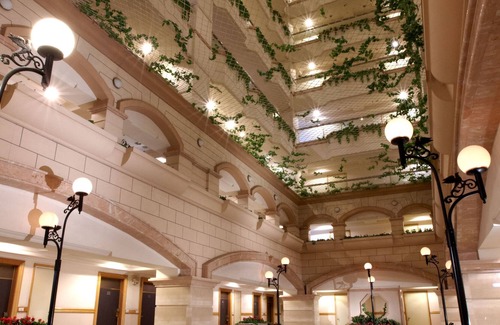 West District Hotel | Park Lane Inn