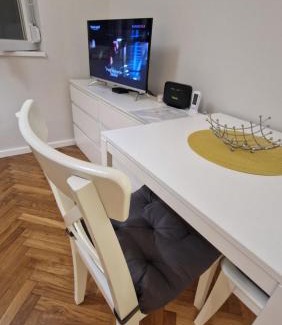 Cacak Apartamento | Park Oaza