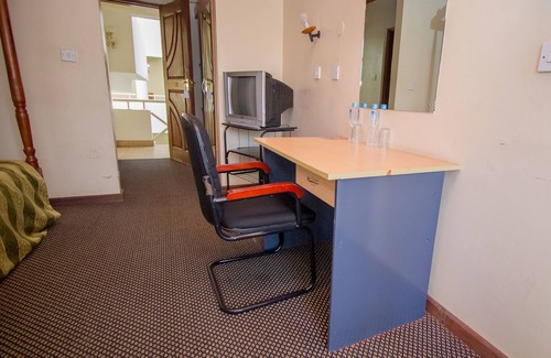 Langata Hotel | Park Place Hotel