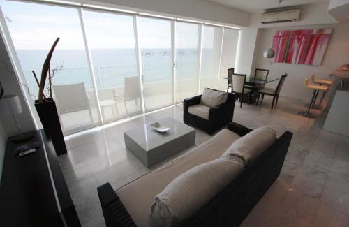 Marina Mazatlán Hotel | Park Royal Beach Mazatlán