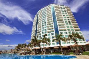 Marina Mazatlán Hotel | Park Royal Beach Mazatlán