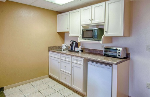 Pigeon Forge Hotel | Park Tower Inn