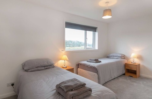 Elgin Casa | Park View (2 Bedroom House)