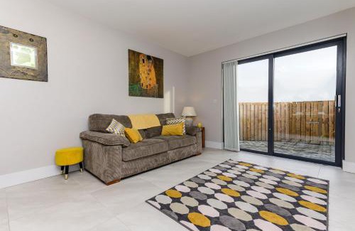 Ormeau Casa | Park View - 4 Star Luxury