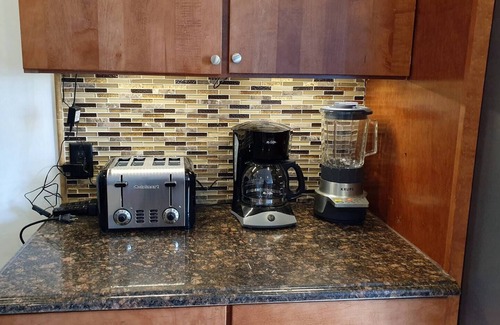 West Side Casa | Park Views - Private 4 bed/2 bath - 30 mins to NYC