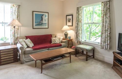 Camden Casa | Parker House
