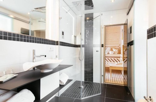 Kuhlungsborn Ost Hotel | Parkhotel IV Jahreszeiten Kühlungsborn