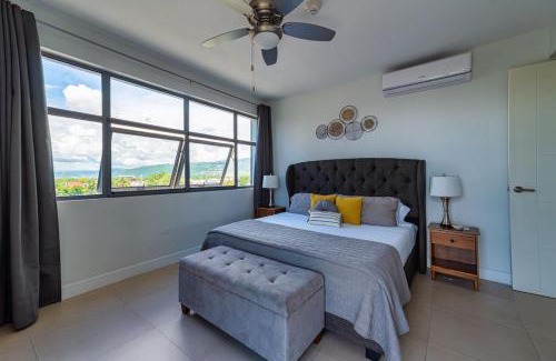 Saint Andrew Apartamento | Parkhurst 408 With King Bed and Pool