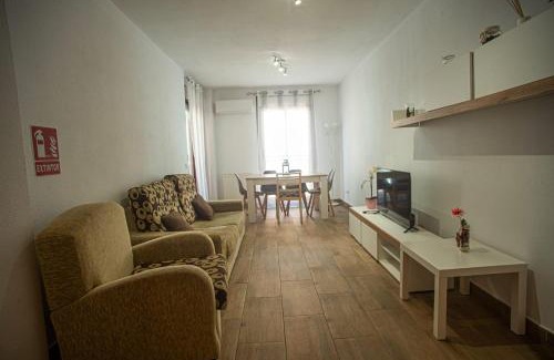Alcalá de Henares Apartamento | Parking gratis, ALCALA MAGNA, con NRU Y LICENCIA TURISTICA VT-13974