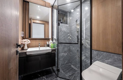 Thao Dien Hotel | Parkland Riverside Luxury Vacation