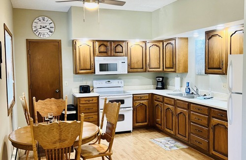 Williamsburg Apartamento | Parkview Apartment