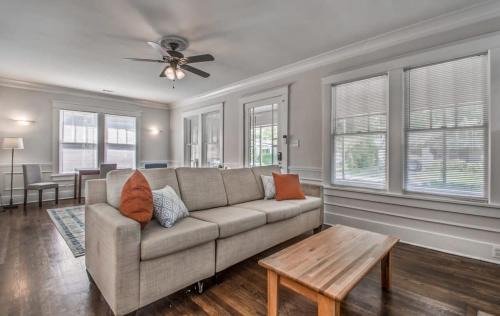 Memphis Casa | Parkway Nest