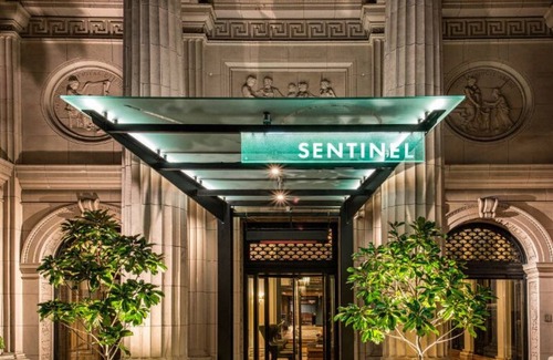 Downtown Portland Apartamento | Parlor Suite | Signature Amenities + 24-Hour Gym