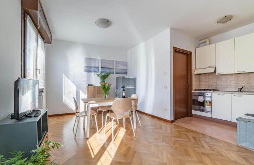 Pablo Apartamento | Parma Parco Ducale Duplex Apartment with parking