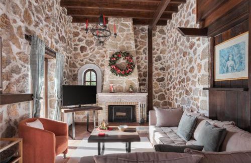 Amfikleia-Elateia Chalet De Esquí | Parnassus Woodstone Chalet