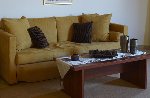 Acharnes Hotel | Parnis Palace Hotel Suites