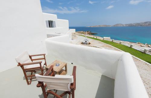 Parasporos Hotel | Paros Bay
