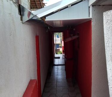 V Cristina Casa | Parque das Cerejeiras suíte básica-pernoite-semanal e mensal a passeio ou serviço