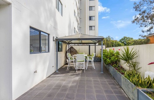 Parramatta Apartamento | Parramatta Gem 2BR 2BA with Private Outdoor Space
