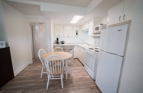 Kanab Hotel | Parry Lodge